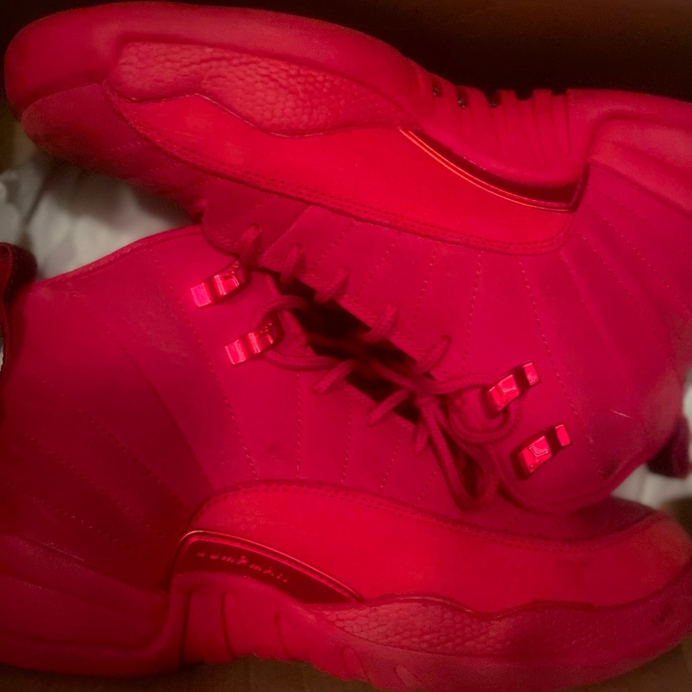 Gently worn big kid Jordan 12s
